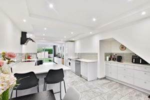 Photo 16- click for photo gallery